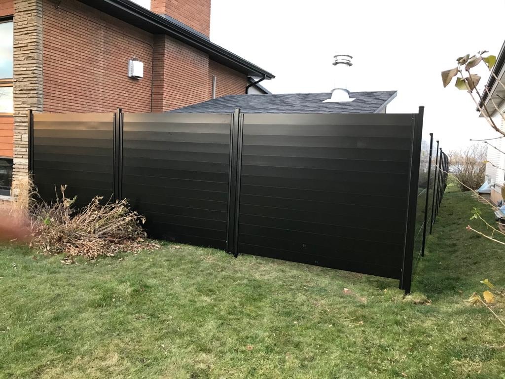 black privacy screen outdoor vaughan