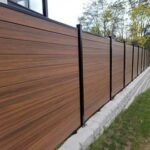 Woodgrain Aluminum Vinyl Privacy Screen Tobermory