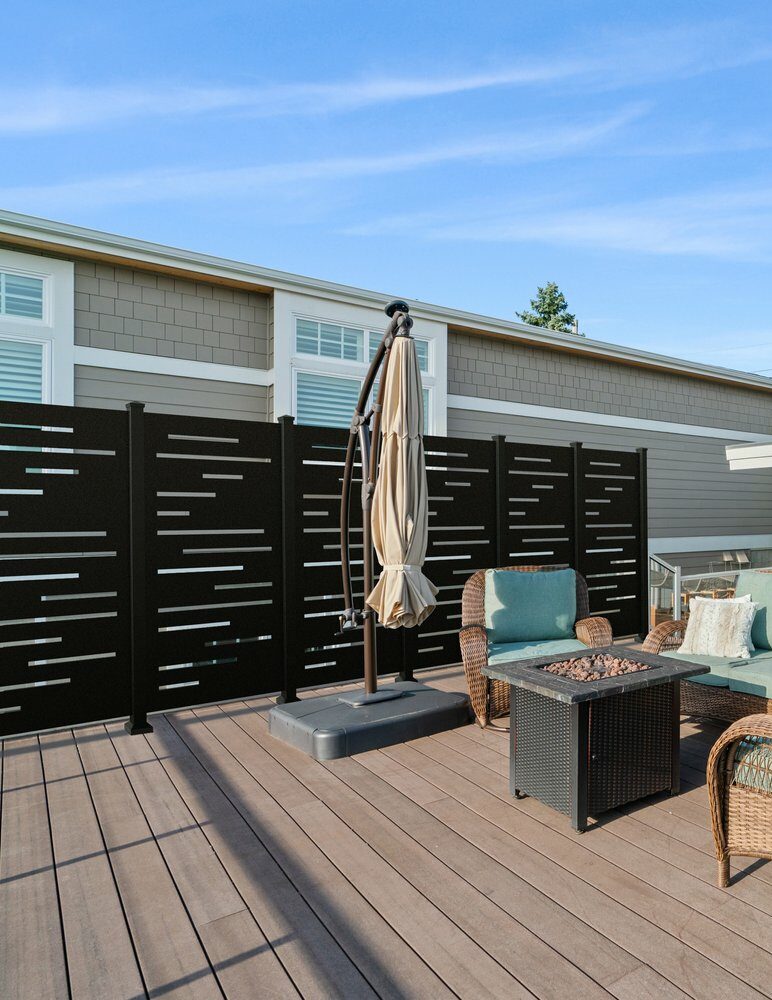 Outdoor Privacy Screens Installed in Richmond Hill