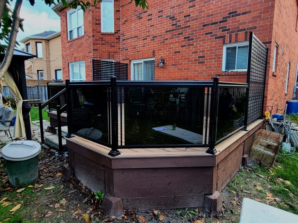 balcony privacy panels canada